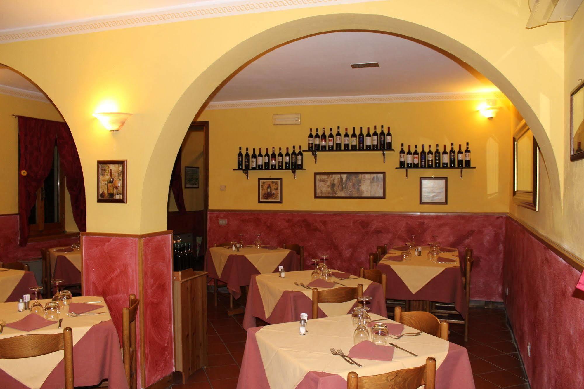 Albergo La Pieve Castelfiorentino Kültér fotó