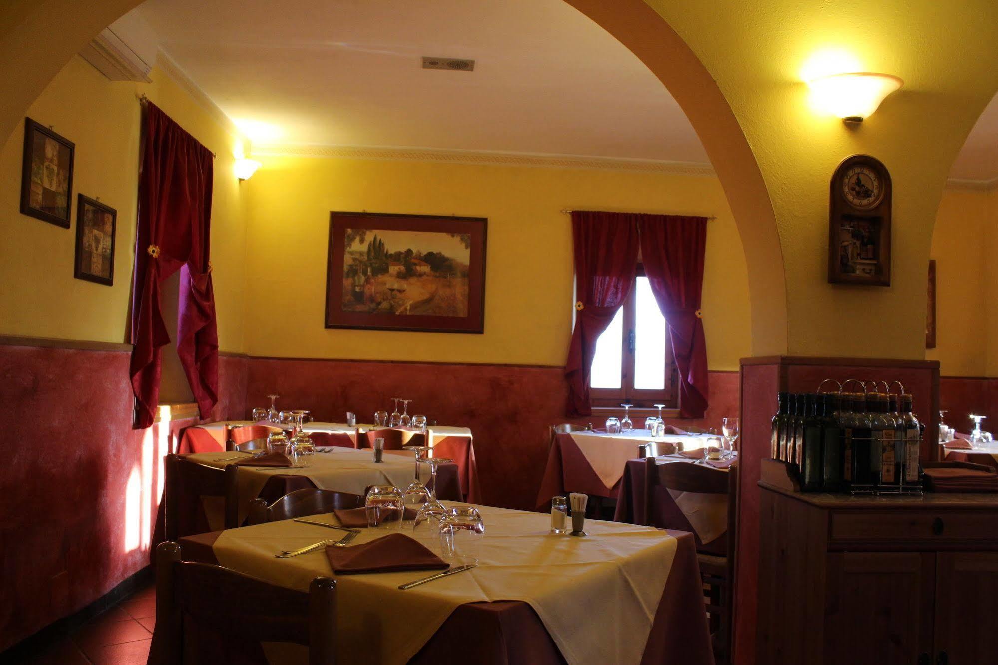 Albergo La Pieve Castelfiorentino Kültér fotó